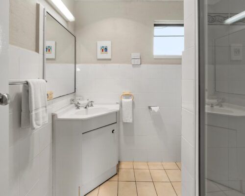 family-room-06-yamba (6)