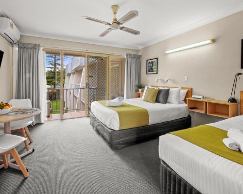 queen-single-room-14-yamba (2)